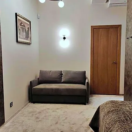 Vvinn Hotel