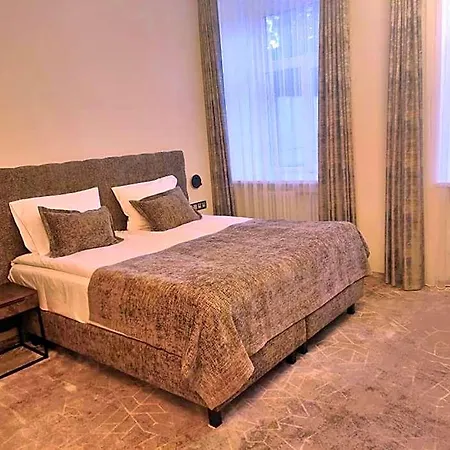 Vvinn Hotel 3*