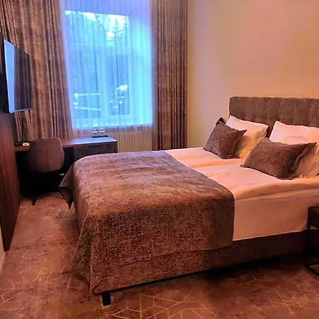 Hotel Vvinn 3*