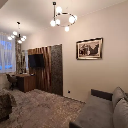 Hotel Vvinn 3*
