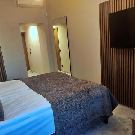 Vvinn Hotel
