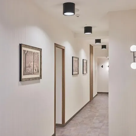 Vvinn Hotel 3*